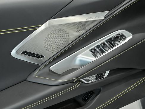 Used 2023 Chevrolet Corvette Stingray Premium Conv w/ Battery Protection Package RWD image 11