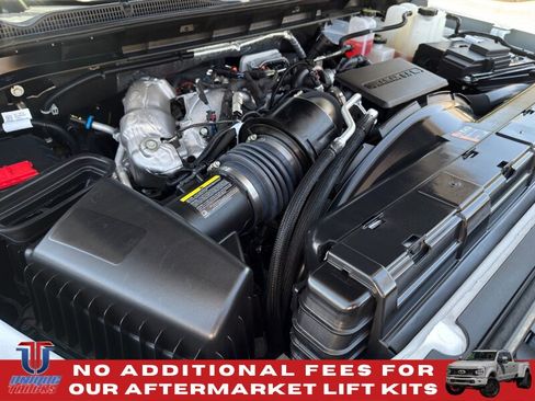Used 2025 GMC Sierra 2500 AT4X AWD/4WD image 16