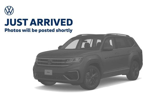 Used 2022 Volkswagen Tiguan S image 1