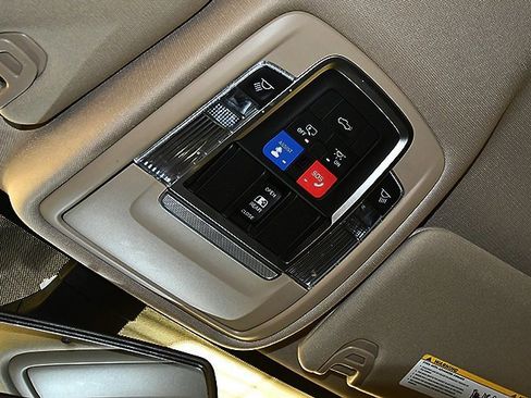 Used 2022 RAM 2500 Laramie image 30