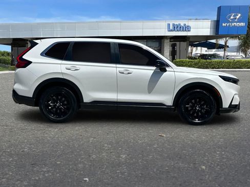 Used 2024 Honda CR-V Sport image 9
