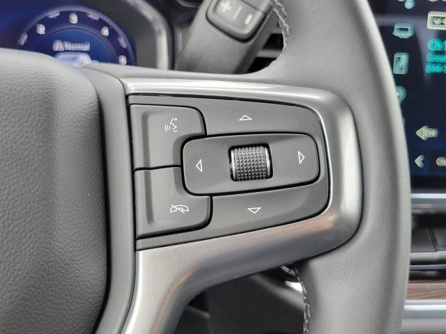 Used 2024 Chevrolet Silverado 1500 LT AWD/4WD image 15