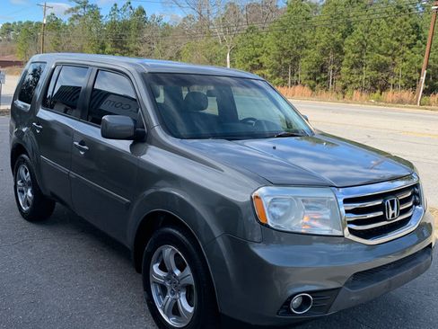 Used 2012 Honda Pilot EX image 3