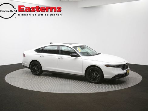 Used 2025 Honda Accord SE image 47