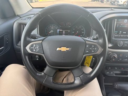 Used 2016 Chevrolet Colorado Z71 w/ Z71 Midnight Edition AWD/4WD image 18