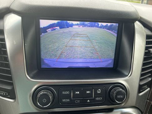 Used 2019 Chevrolet Tahoe LT image 25