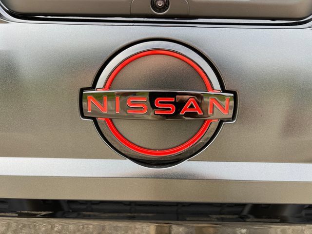 Used 2025 Nissan Frontier PRO-4X AWD/4WD image 38