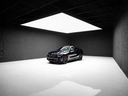 Used 2023 BMW X6 M50i w/ Parking Assistance Package AWD/4WD image 92