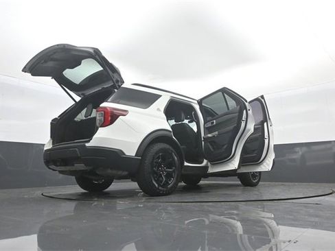 Certified 2022 Ford Explorer Timberline w/ Timberline Technology Package image 38