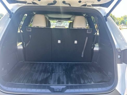 Used 2026 Toyota Grand Highlander AWD Hybrid image 11