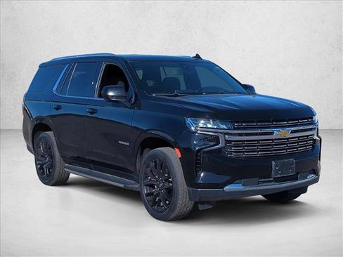 Used 2021 Chevrolet Tahoe LT image 3
