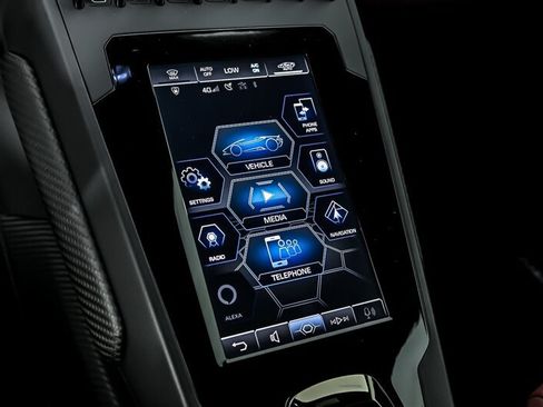 Used 2020 Lamborghini Huracan EVO AWD/4WD image 29