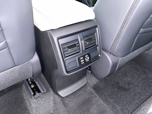New 2026 Subaru Forester Limited AWD/4WD image 12