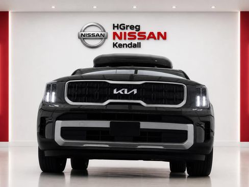 Used 2023 Kia Telluride EX FWD image 5