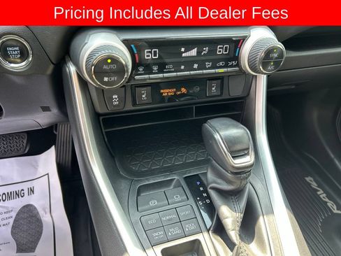 Used 2019 Toyota RAV4 XLE Premium w/ Cold Weather Package AWD/4WD image 11