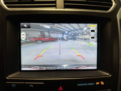 Used 2016 Ford Explorer Limited image 8