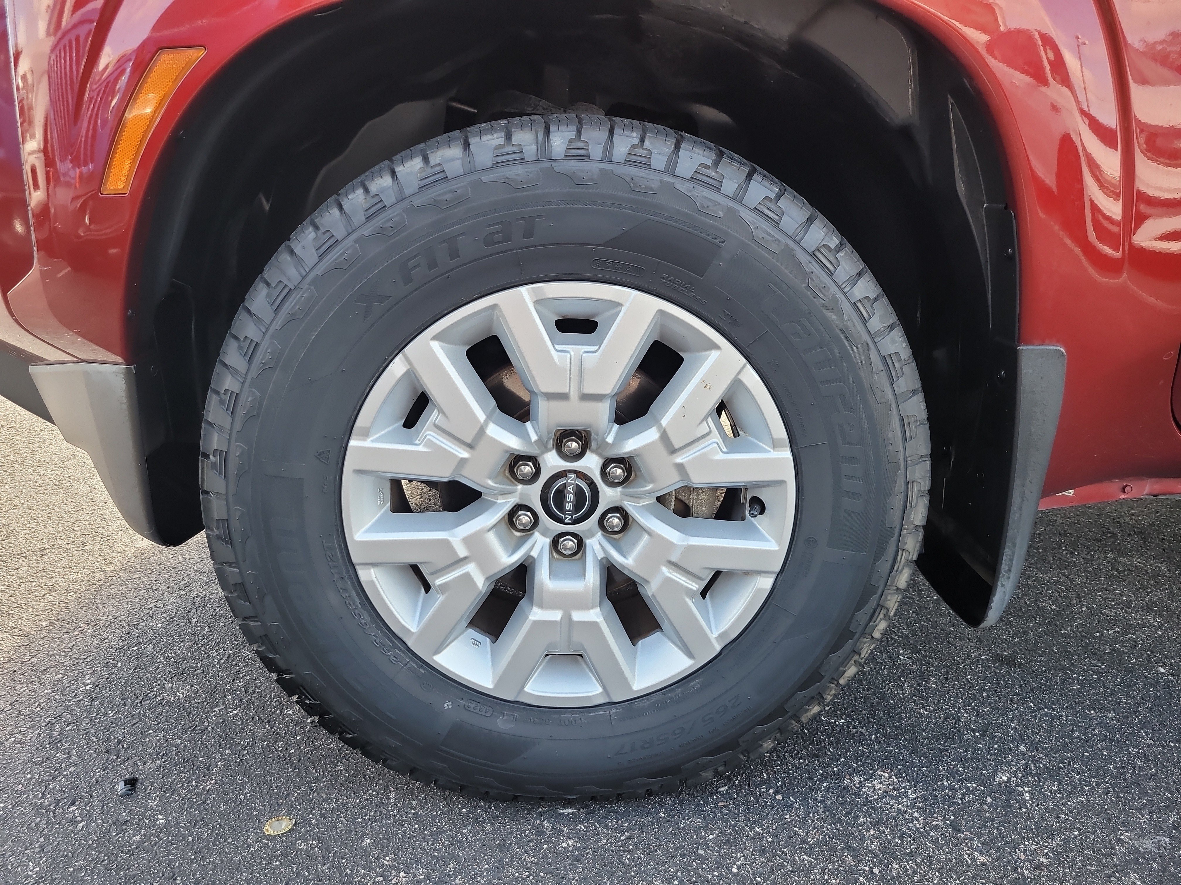 Used 2022 Nissan Frontier SV w/ Technology Package RWD image 10