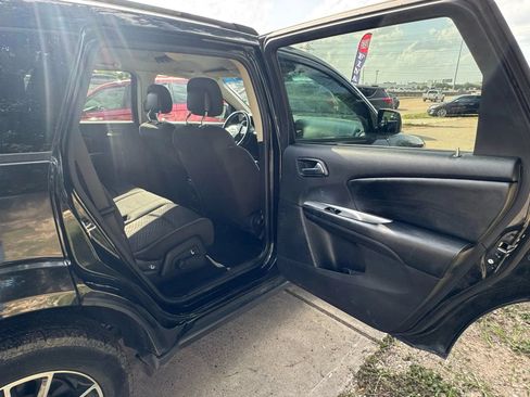 Used 2018 Dodge Journey SE w/ Popular Equipment Group FWD image 20