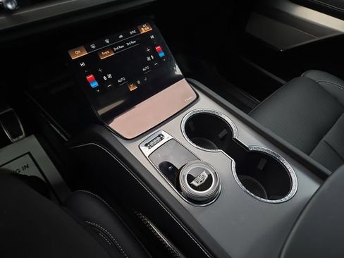New 2026 Cadillac Vistiq Sport image 22