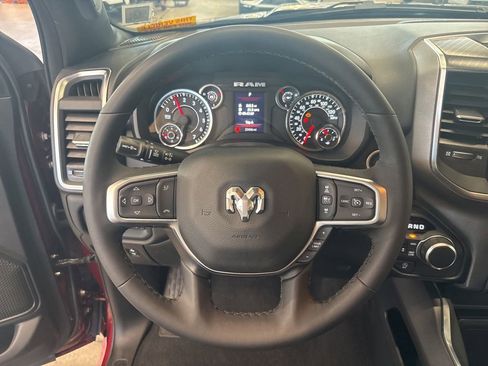 Used 2025 RAM 1500 Big Horn AWD/4WD image 7