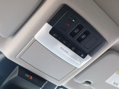 New 2026 Nissan Rogue SV FWD image 18
