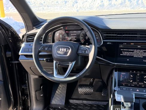 Used 2025 Audi Q7 2.0T Premium w/ Convenience Plus Package image 17