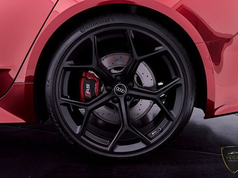 Used 2024 Audi RS 7 Performance AWD/4WD image 34