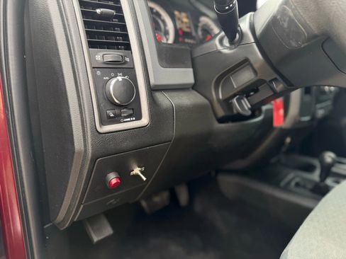 Used 2018 RAM 3500 Tradesman w/ Chrome Appearance Group image 15