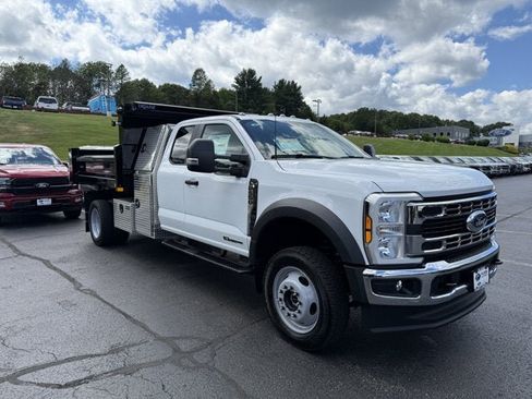 New 2026 Ford F550 4x4 Supercab Super Duty image 1