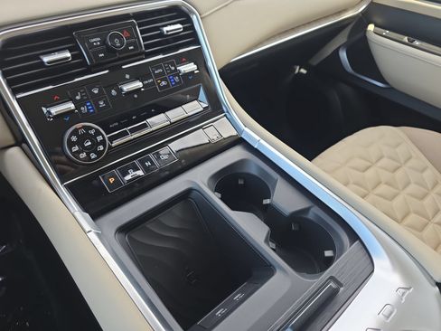 New 2026 Nissan Armada Platinum AWD/4WD image 25