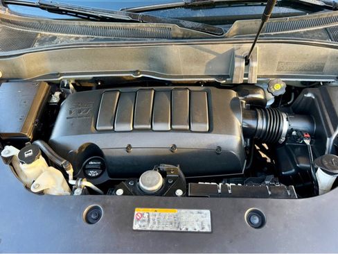 Used 2016 GMC Acadia SLT w/ Open Road Package FWD image 25