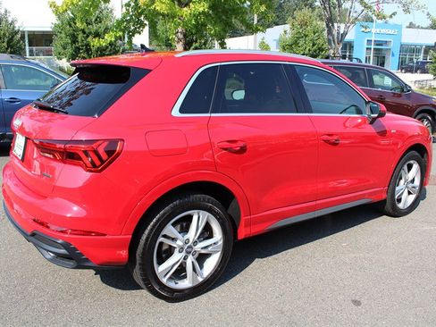 Used 2020 Audi Q3 2.0T Prestige w/ Prestige Package image 5