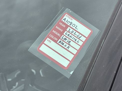 Certified 2024 Cadillac Lyriq Luxury w/ LPO, Floor Liner Package image 6