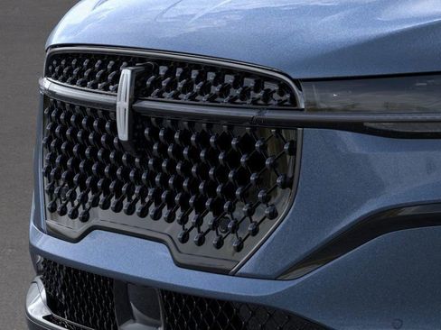 New 2026 Lincoln Nautilus Reserve w/ Jet Appearance Package image 17