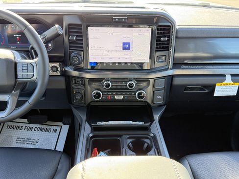 New 2026 Ford F250 Lariat w/ Lariat Premium Package AWD/4WD image 13