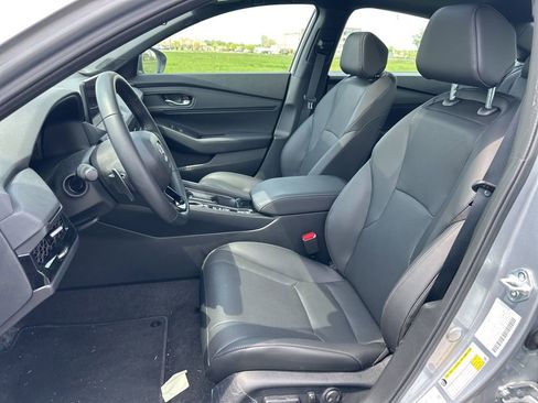 Used 2025 Honda Accord Sport image 15