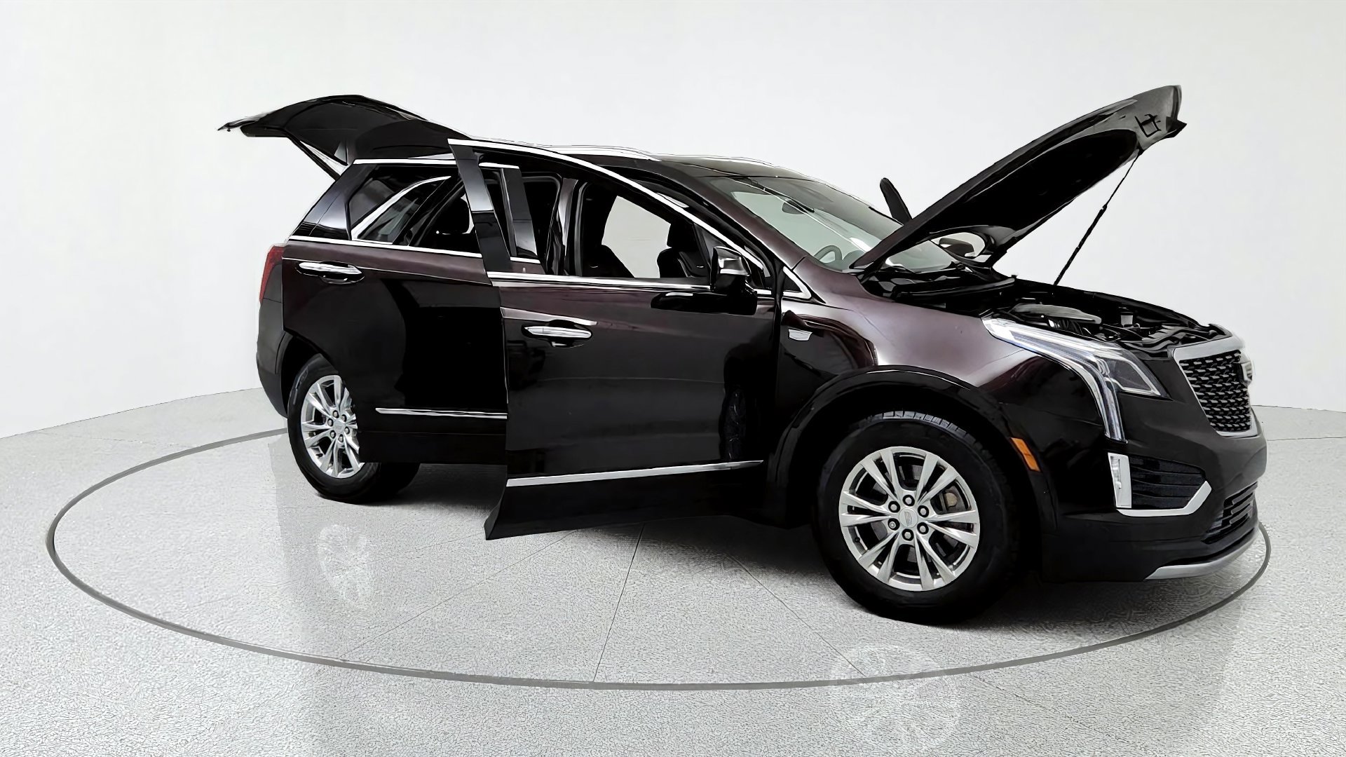 Used 2020 Cadillac XT5 Premium Luxury w/ LPO, Floor Liner Package FWD image 14