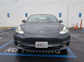 Used 2022 Tesla Model 3 Long Range video 2