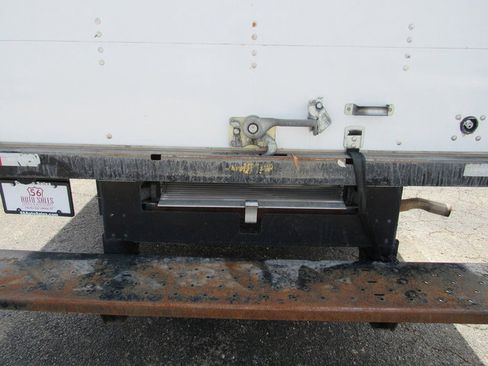 Used 2024 Chevrolet Express 3500 w/ Power Convenience Package RWD image 16