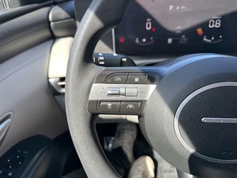 Used 2025 Hyundai Tucson SEL image 24