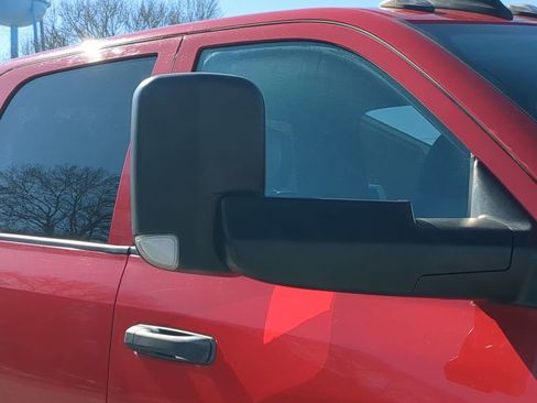 Used 2021 RAM 5500 Tradesman w/ Chrome Appearance Group RWD image 10