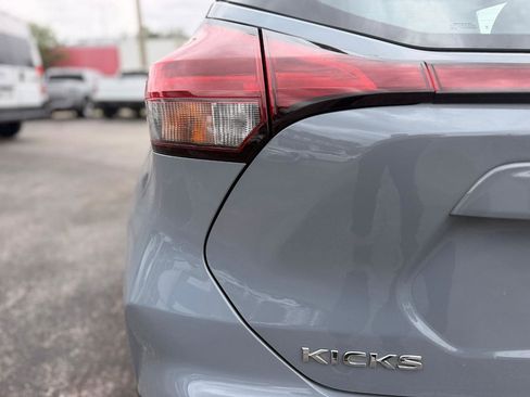 Used 2023 Nissan Kicks SR FWD image 27
