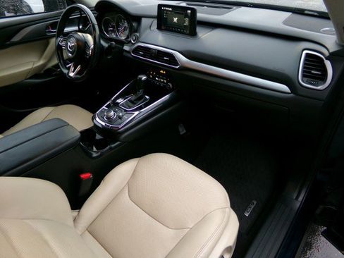 Used 2019 MAZDA CX-9 Touring w/ Touring Premium Package image 14