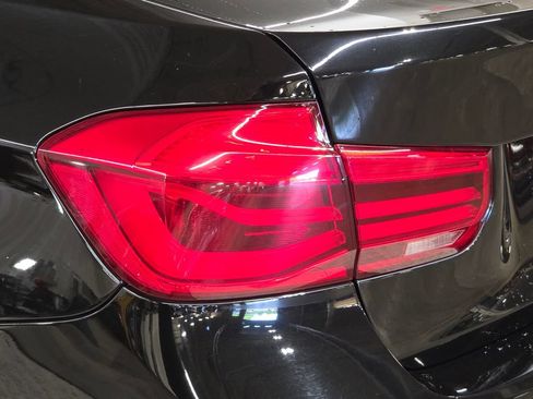 Used 2016 BMW 328i Sedan RWD image 17