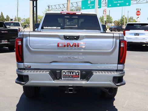 New 2026 GMC Sierra 2500 Denali w/ Denali Reserve Package AWD/4WD image 6