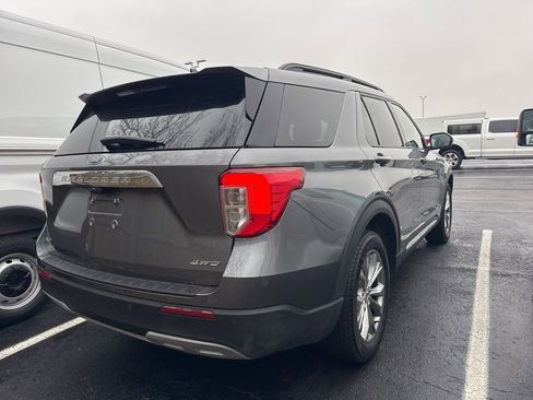 Certified 2023 Ford Explorer XLT w/ Equipment Group 202A image 4