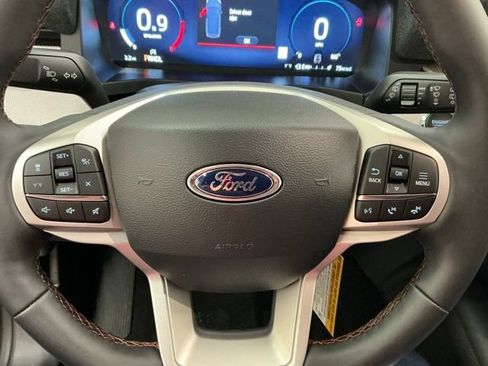 New 2026 Ford Explorer Active w/ Active Comfort Package AWD/4WD image 29