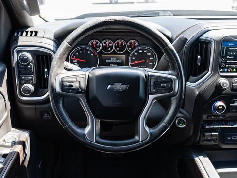 Used 2020 Chevrolet Silverado 1500 RST AWD/4WD image 11