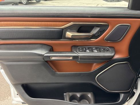 Used 2019 RAM 1500 Limited image 28