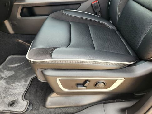 New 2026 RAM 1500 Laramie AWD/4WD image 20